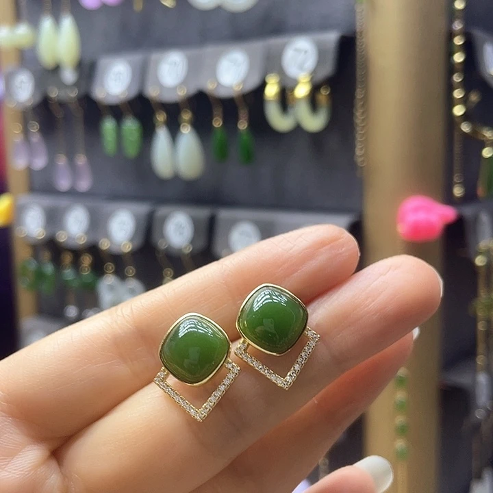 和田玉银S925镶嵌耳饰