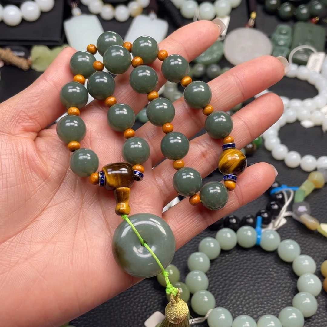 和田玉未镶嵌手链