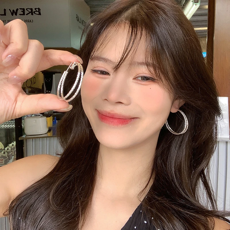 超闪耀亮银色双层大圆圈耳环耳圈女气质高级感耳钉显脸小耳饰7850