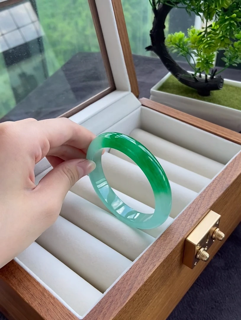 高档冰透手镯（直播专用链接）