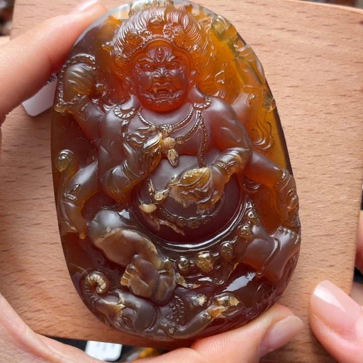 琥珀未镶嵌珠宝奇石橘蜜白蜡飘花六臂大黑天