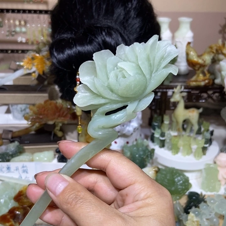 蛇纹石玉未镶嵌发饰