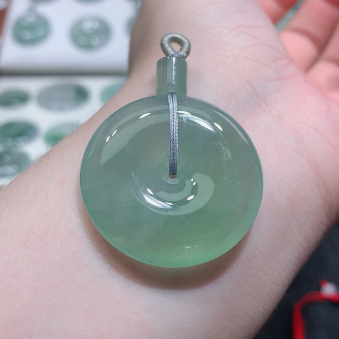 翡翠未镶嵌颈饰平安扣31