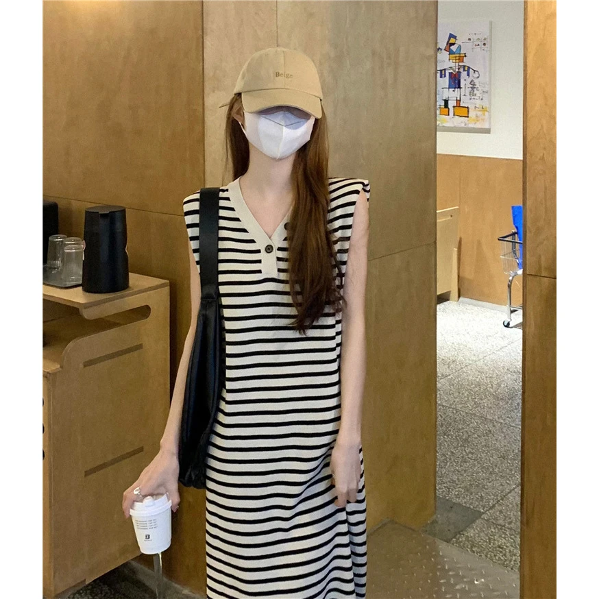 条纹撞色复古针织长款裙子女夏季新款甜美宽松直筒遮肉显瘦连衣裙