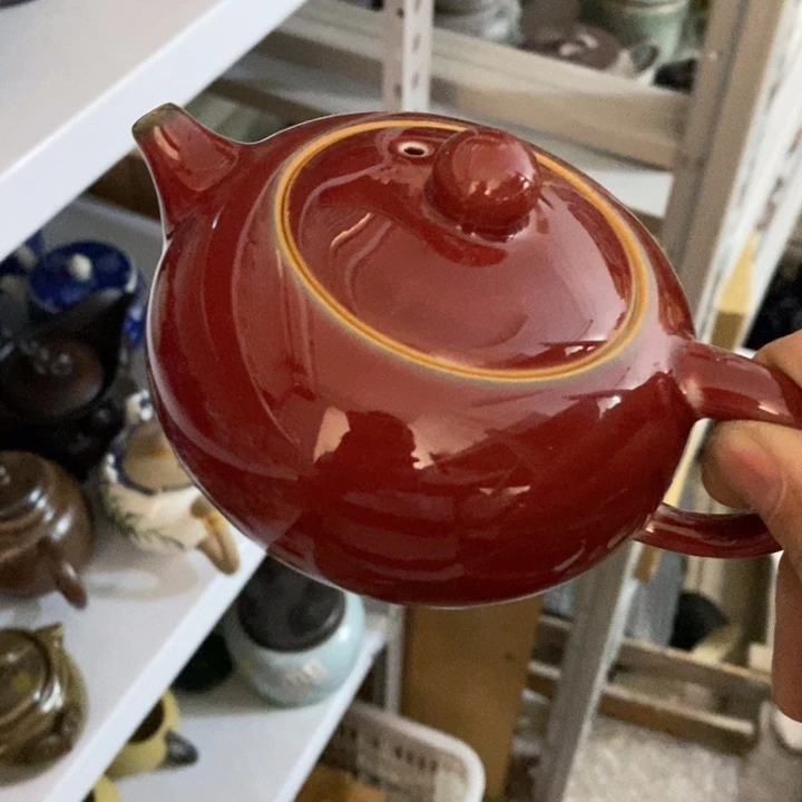 陶瓷艺术品及陶瓷壶