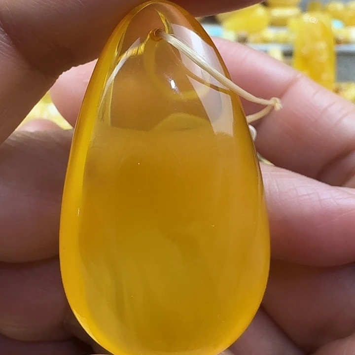 蜜蜡未镶嵌裸石23