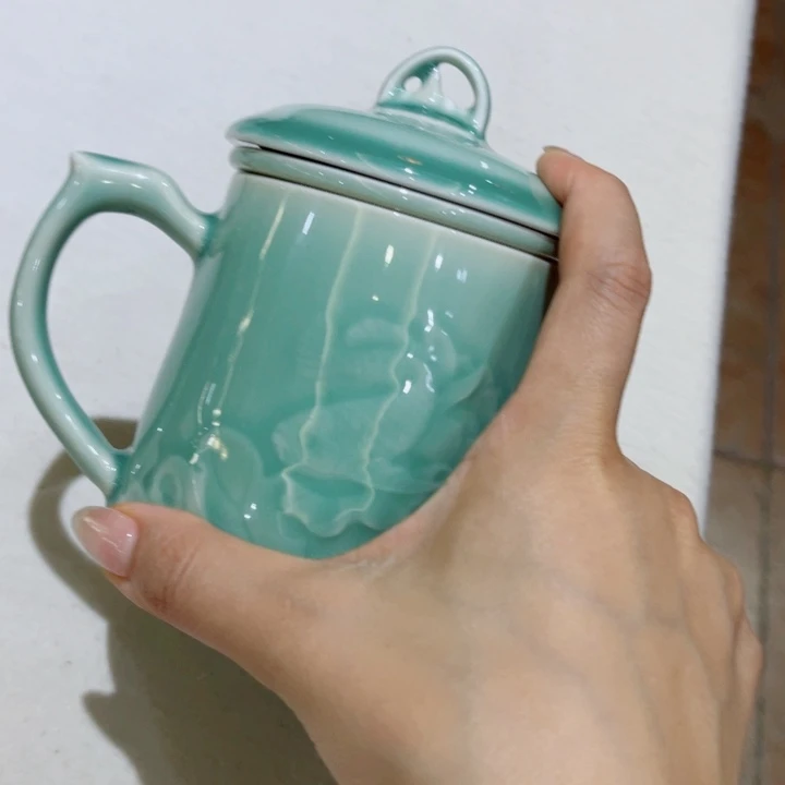 青瓷哈哈哈哈哈哈哈哈