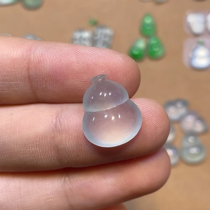 定制翡翠未镶嵌葫芦