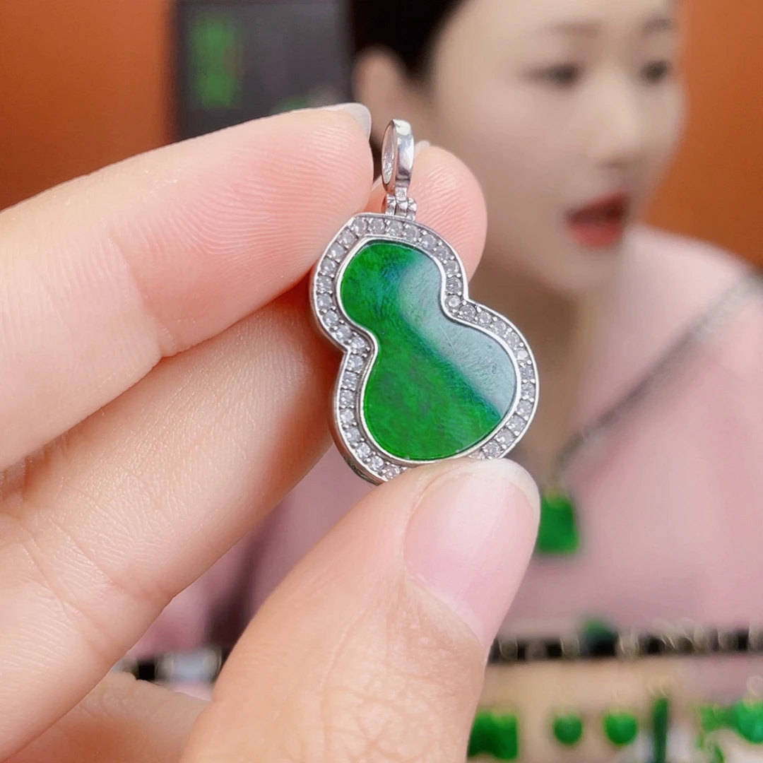 翡翠银S925镶嵌耳饰