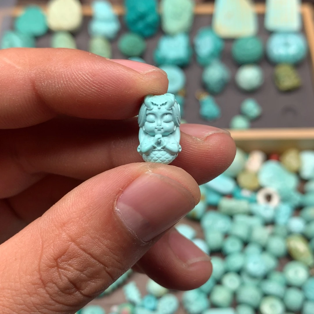 绿松石雕刻未镶嵌