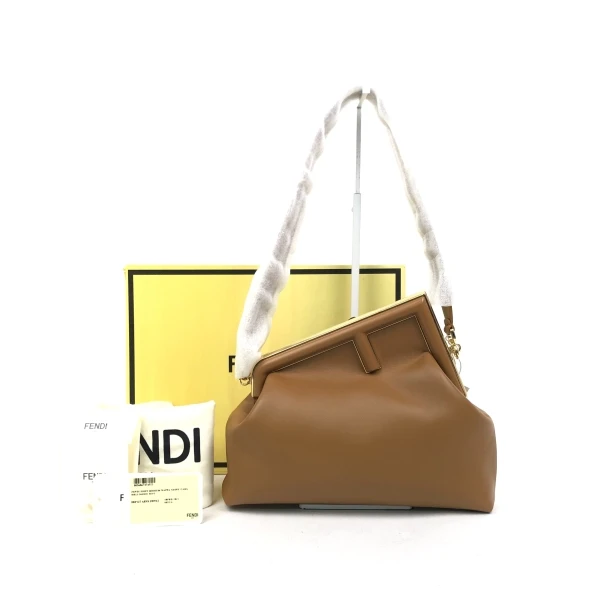 芬迪/95新/包包/250313EV0032/C1366721737