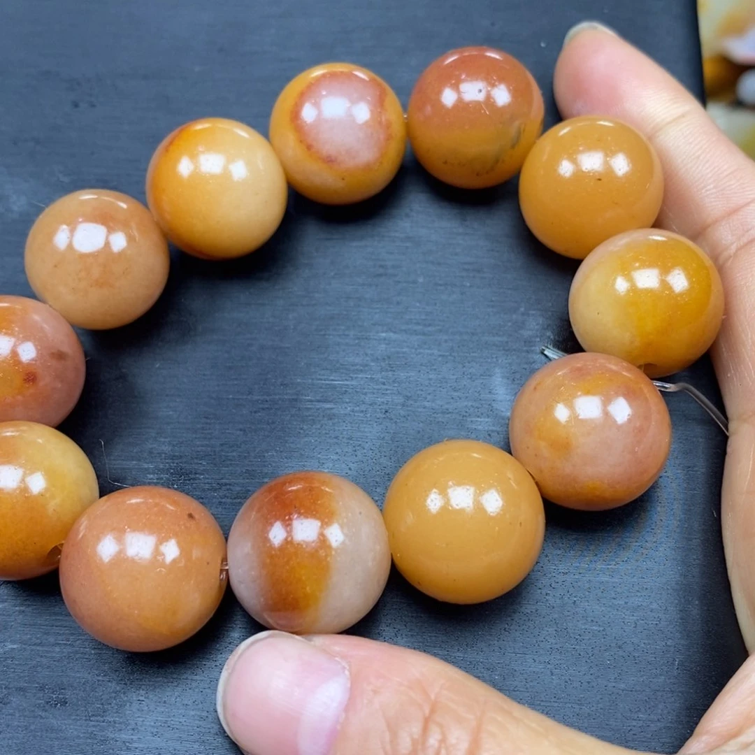 石英质玉（黄龙玉）颈饰未镶嵌