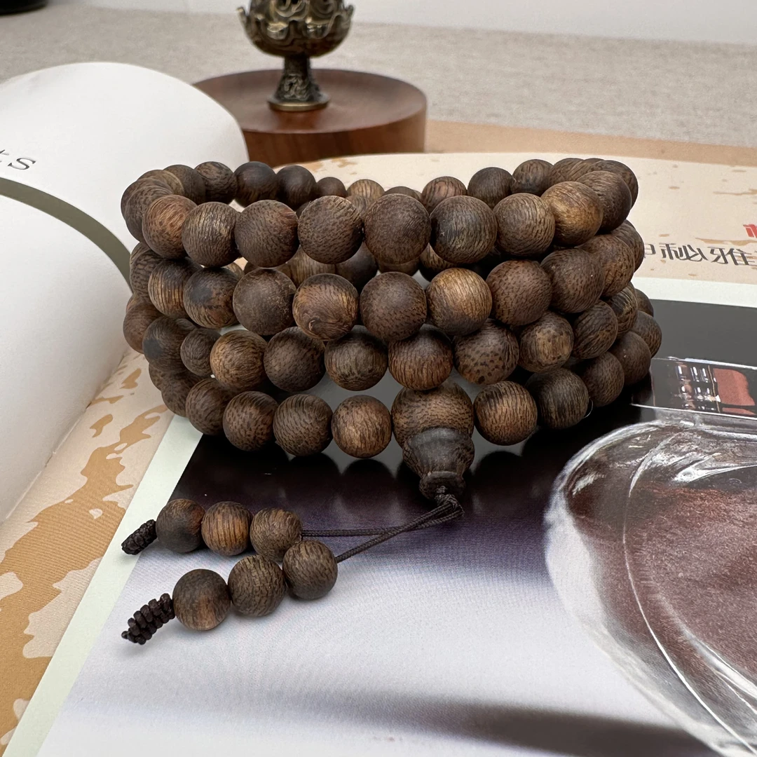 海南沉香绿棋虫漏圆珠多圈0.8多样性发其一