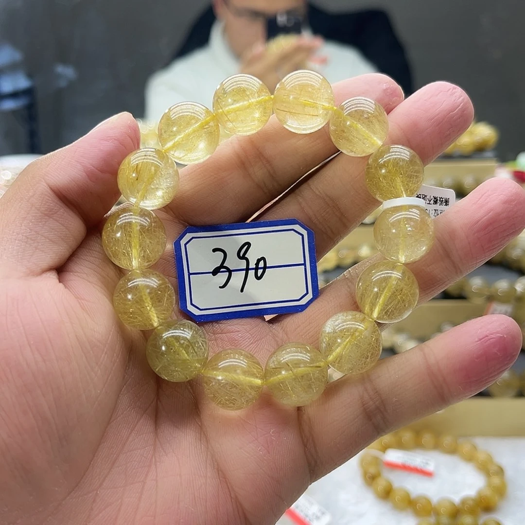 水晶手链未镶嵌狗***子晶莹剔透