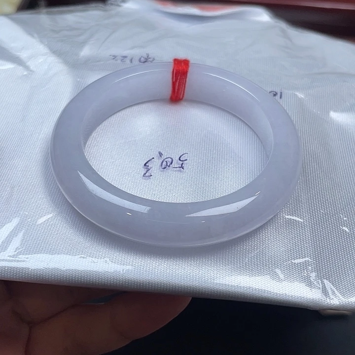 翡翠未镶嵌手镯50圈正圈