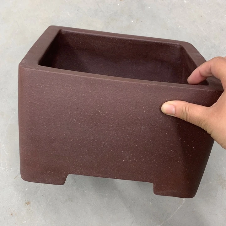 紫砂花盆储**紫砂花盆