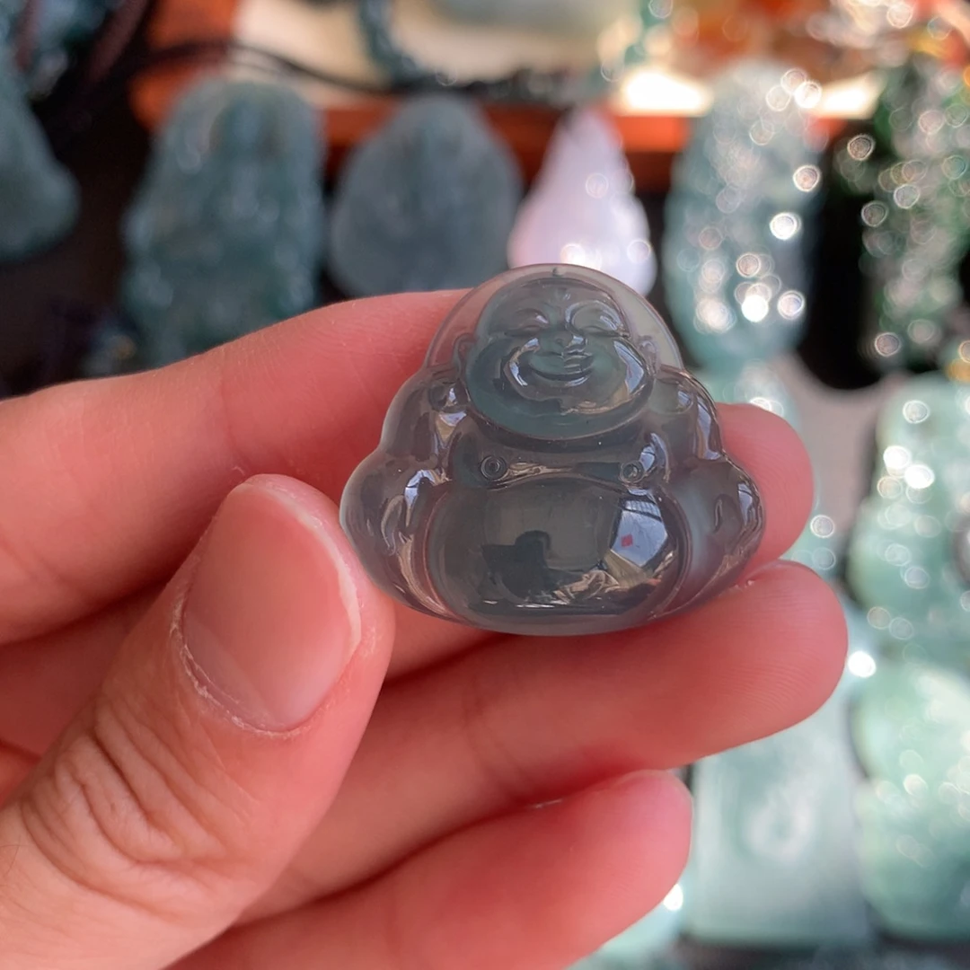 ****安翡翠未镶嵌颈饰佛