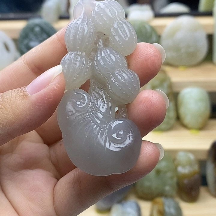 未镶嵌和田玉把件