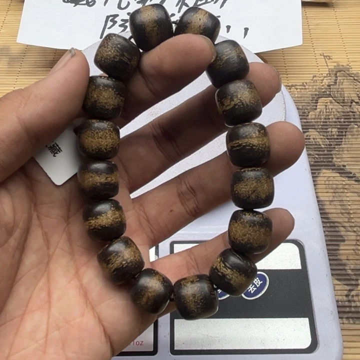 沉香碎屑沉香虫漏