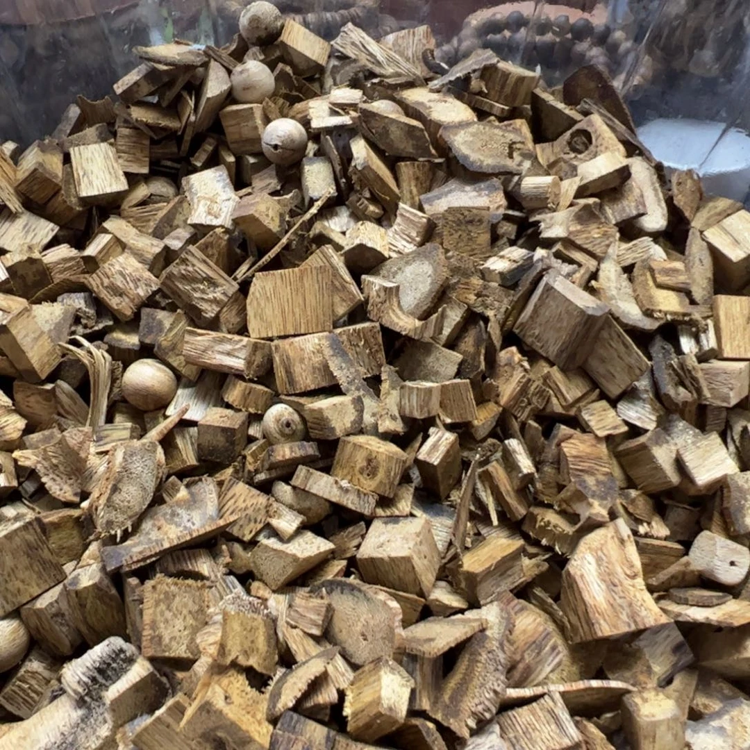 沉香碎屑沉香奇楠糖结100克