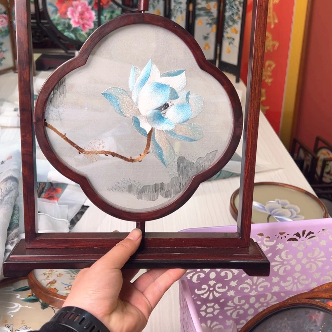 刺绣刺绣摆件手工绣荷花