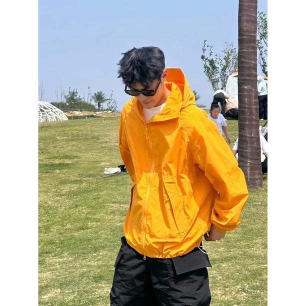 夏季新款防晒衣原纱锦纶高倍防晒激光打孔散热帽檐可拆卸男女同款