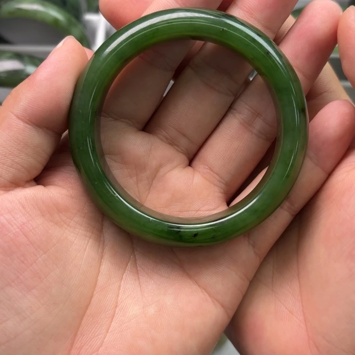 和田玉手镯未镶嵌和田玉碧玉手镯圈口56
