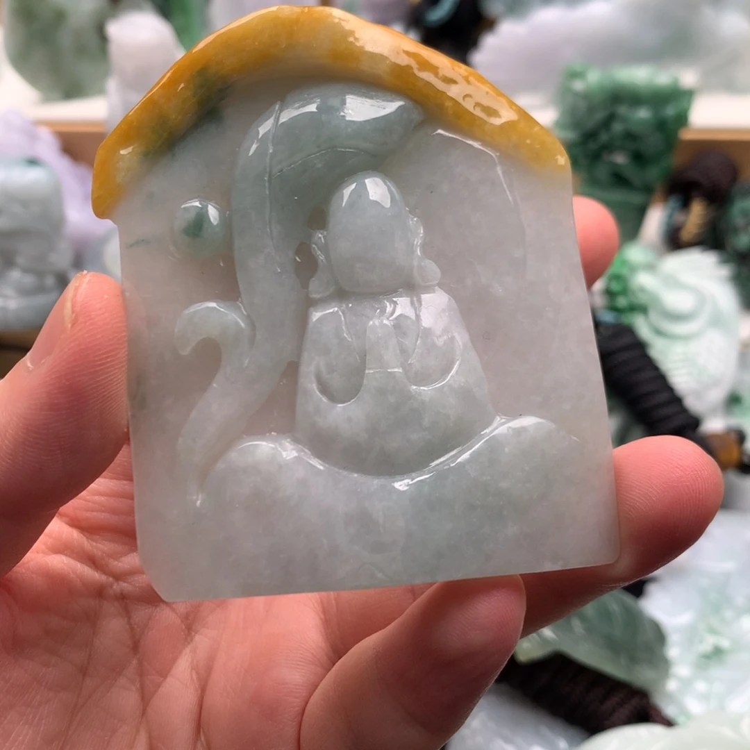吊坠(不含链)未镶嵌翡翠