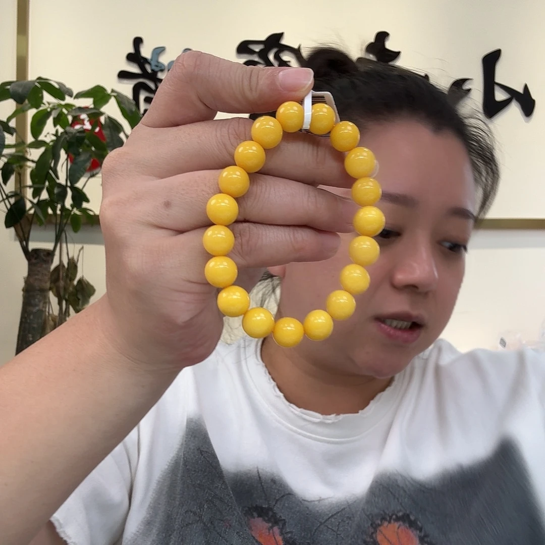 琥珀未镶嵌珠宝奇石85