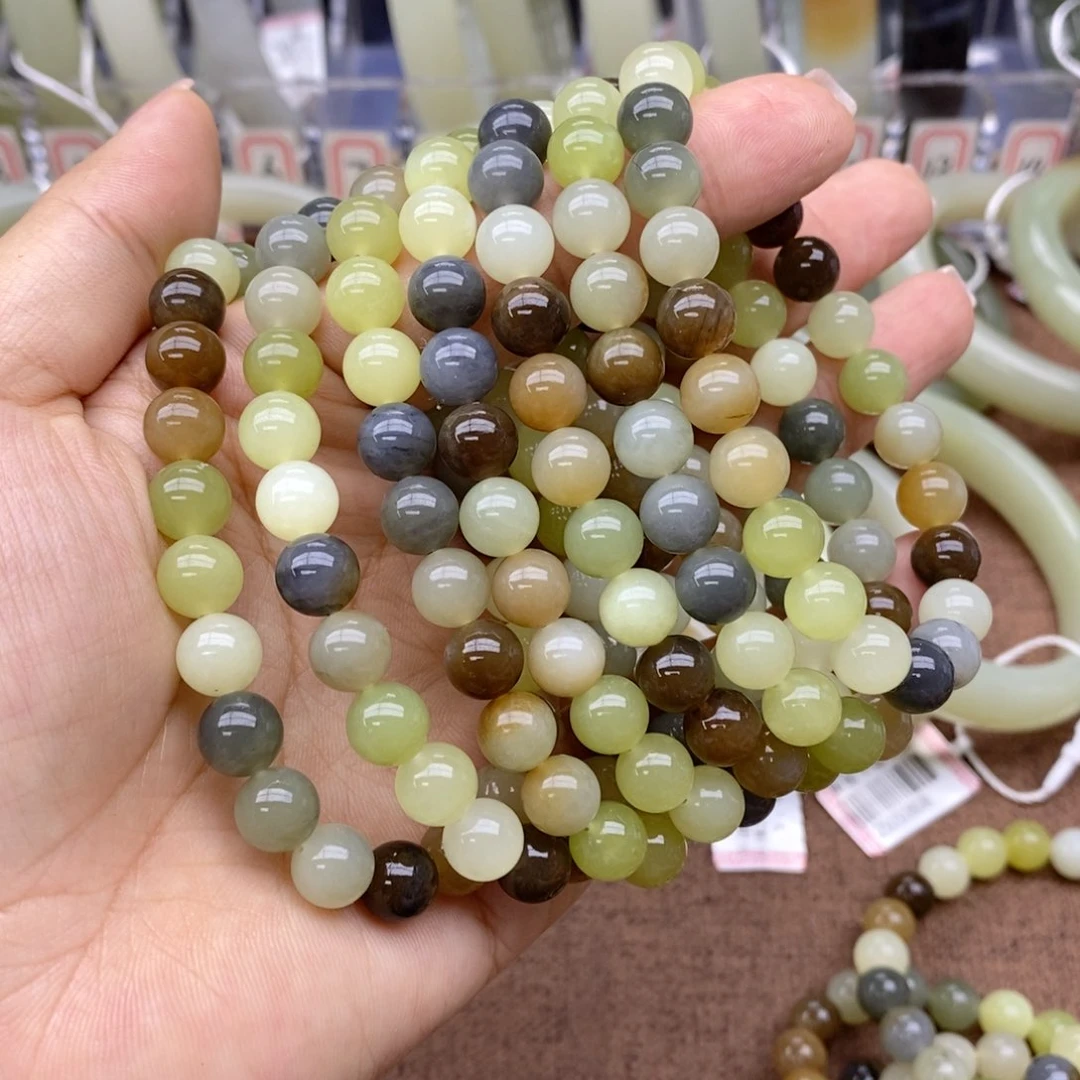 手串未镶嵌和田玉卡8