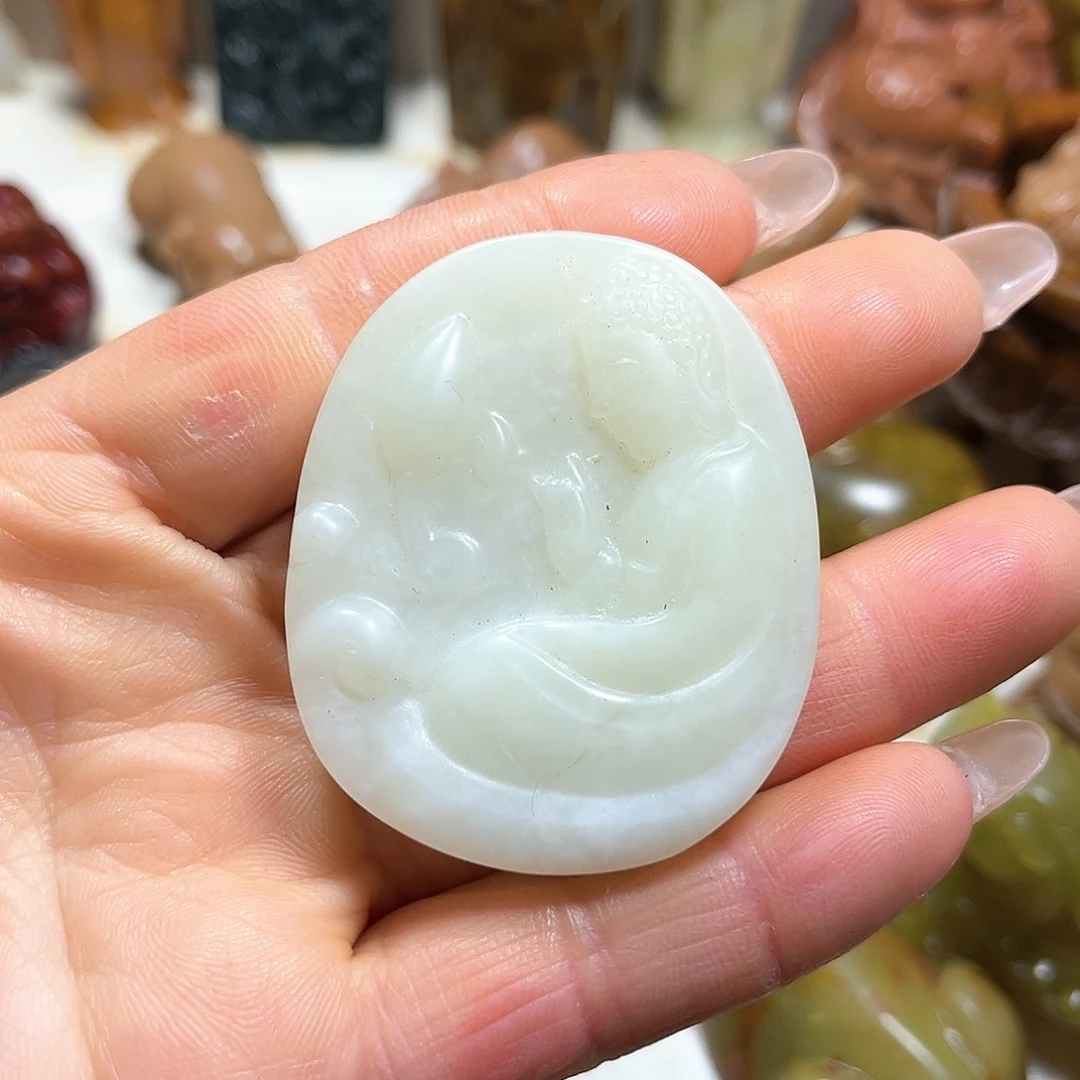 白玉菩提吊坠白玉菩提吊坠