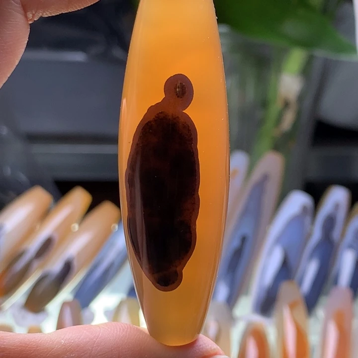 未镶嵌玛瑙/玉髓珠宝半成品35