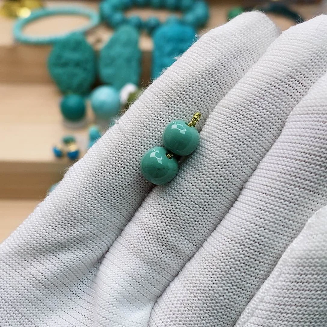 未镶嵌绿松石珠宝奇石