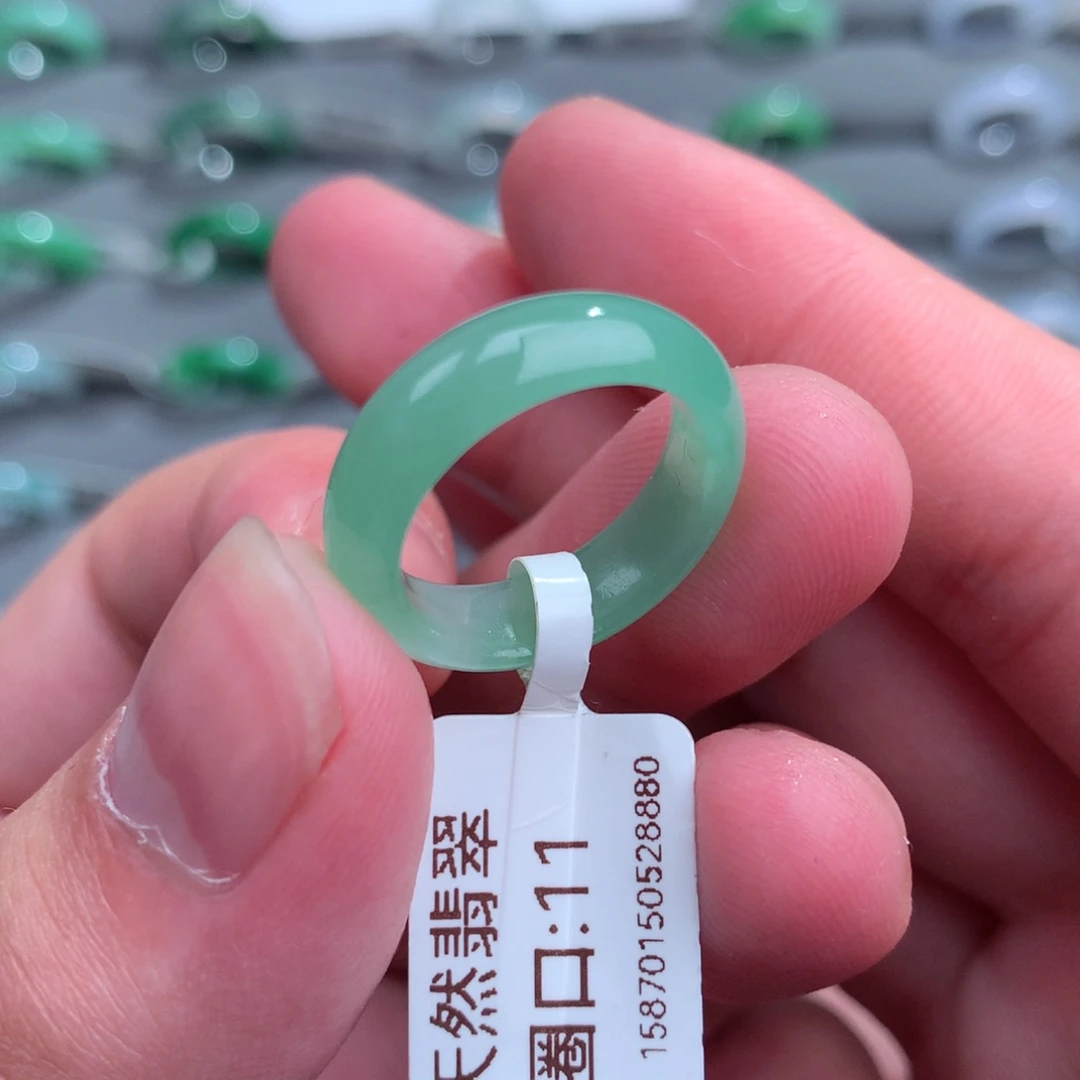 翡翠戒指未镶嵌天然