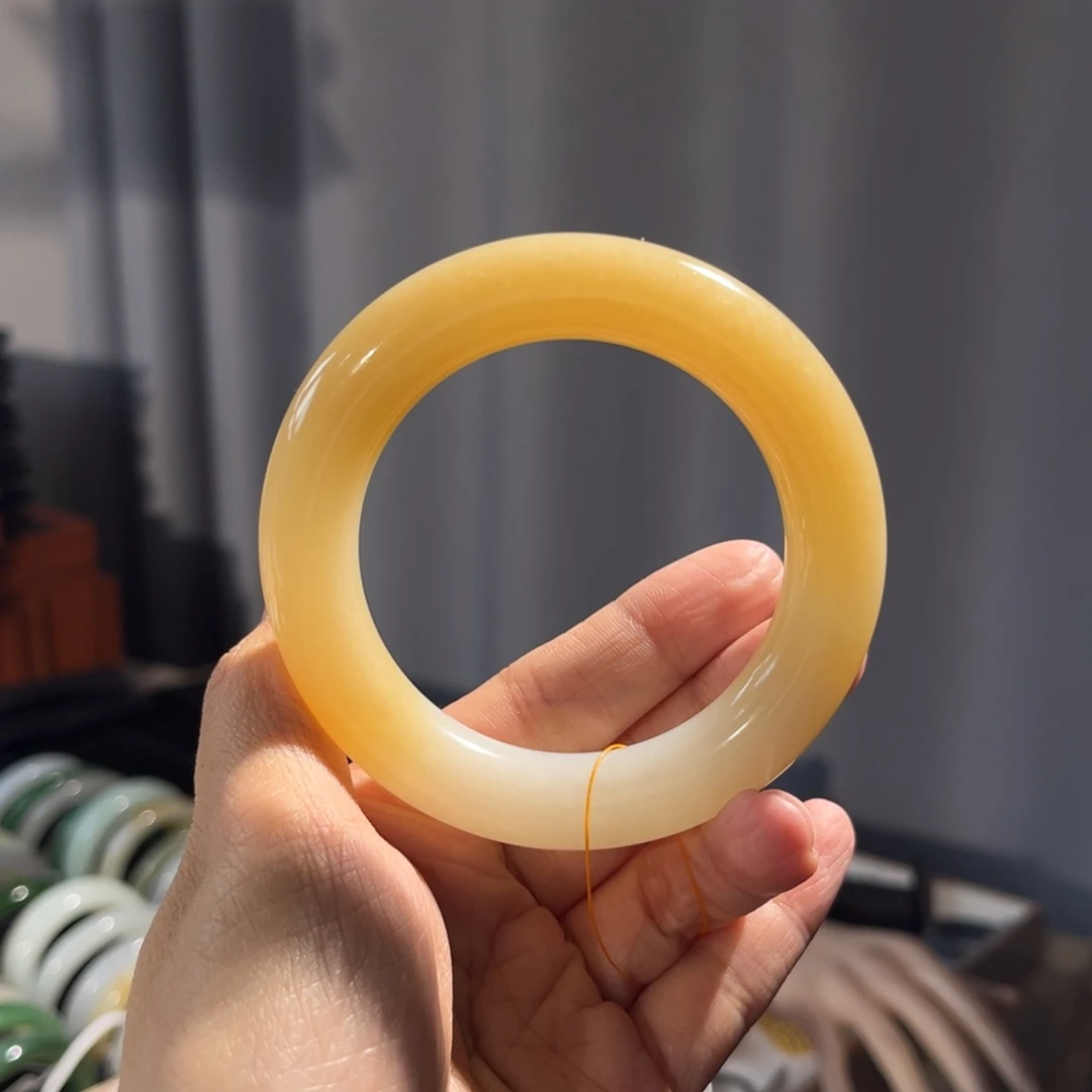 和田玉未镶嵌手镯  「且末蜜糖」胖圆