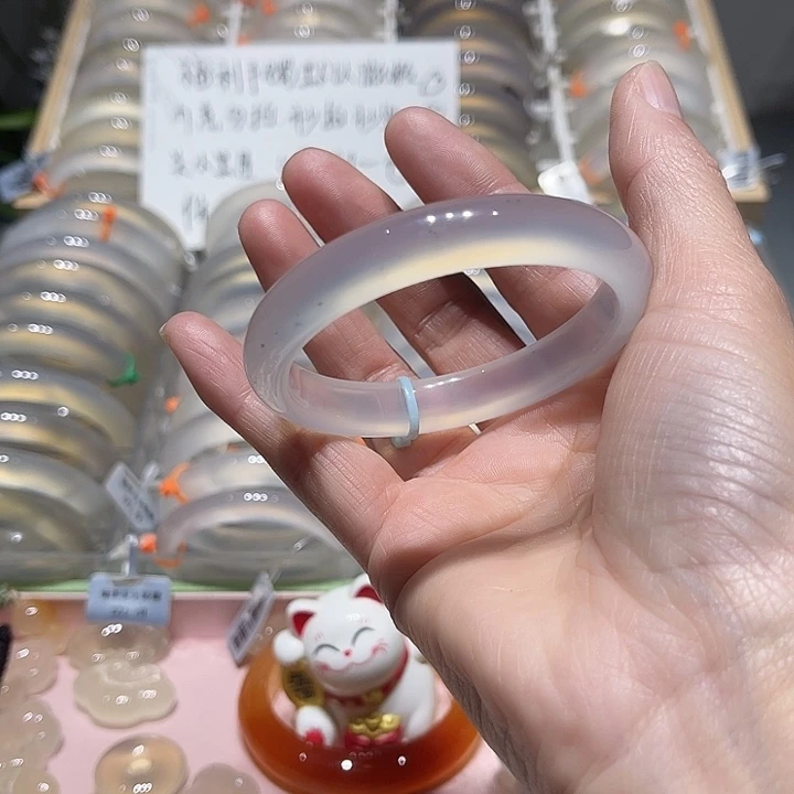 玛瑙/玉髓未镶嵌手镯