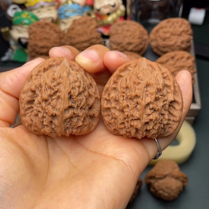 吊坠文玩核桃43尺桃心三角