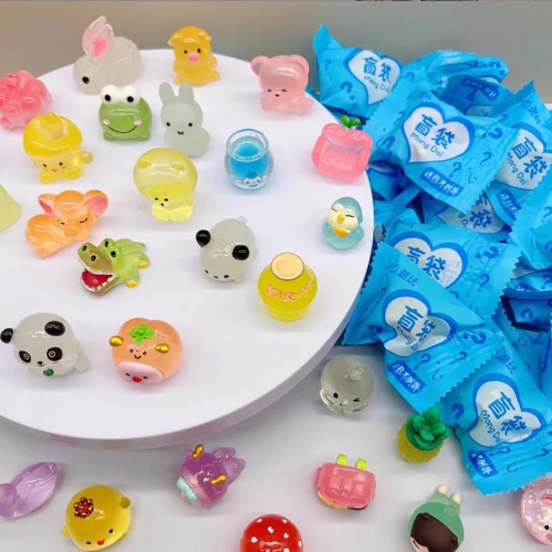 【24个玩具盲盒开到爽】夜光卡通盲袋微缩儿童暑假小礼物玩具摆件
