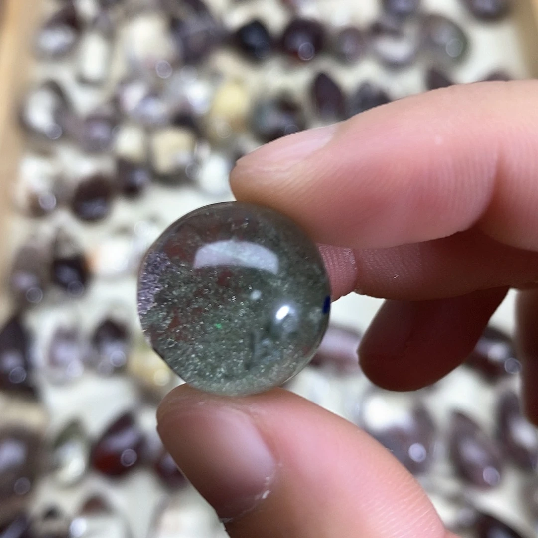 颈饰未镶嵌水晶·****玩水晶