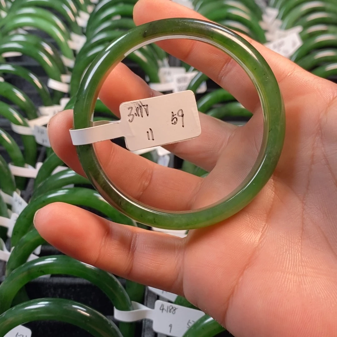 和田玉（碧玉）未镶嵌手镯59