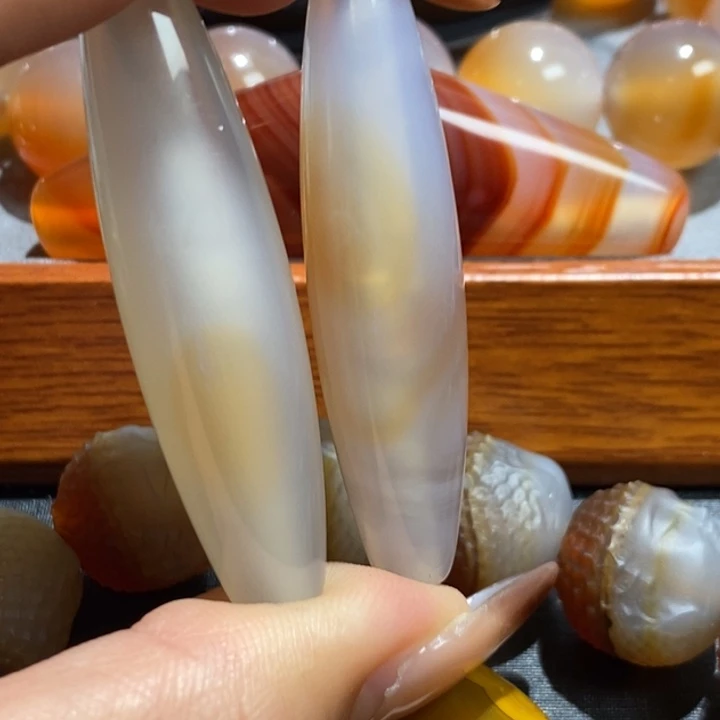 玛瑙/玉髓未镶嵌颈饰