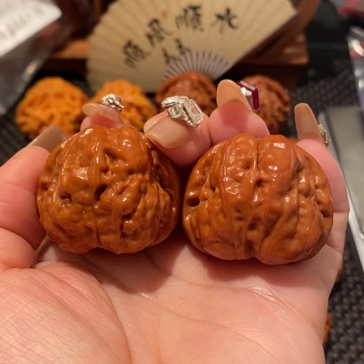 文玩核桃吊坠37蛤蟆头639