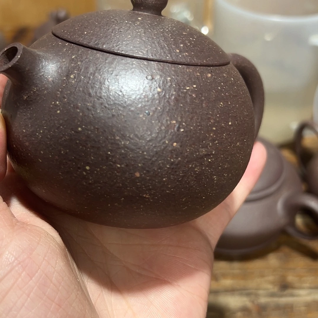 茶壶紫砂紫砂的味道很