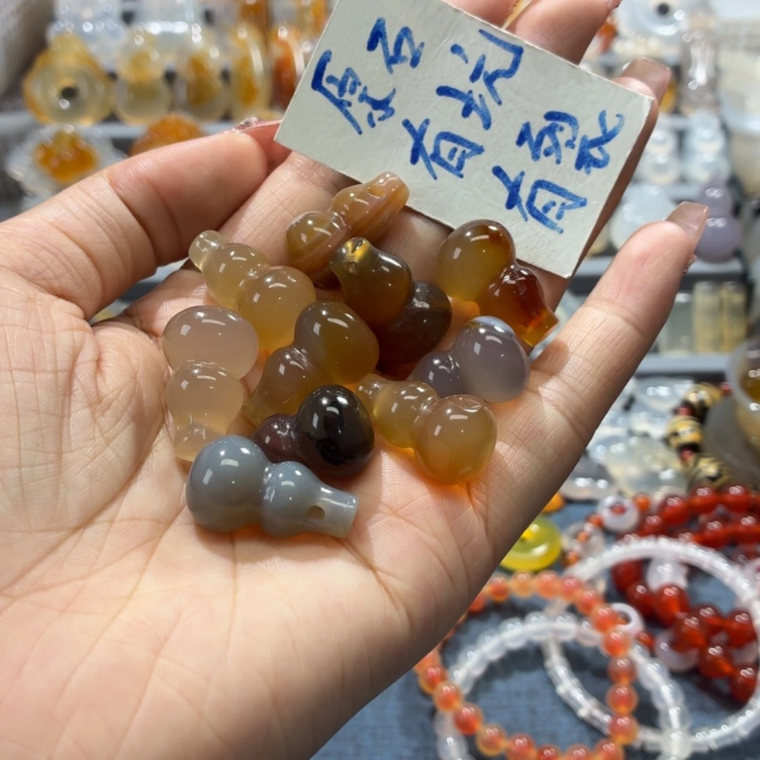 玛瑙/玉髓未镶嵌吊坠(不含链)