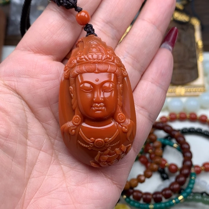 南红玛瑙颈饰未镶嵌