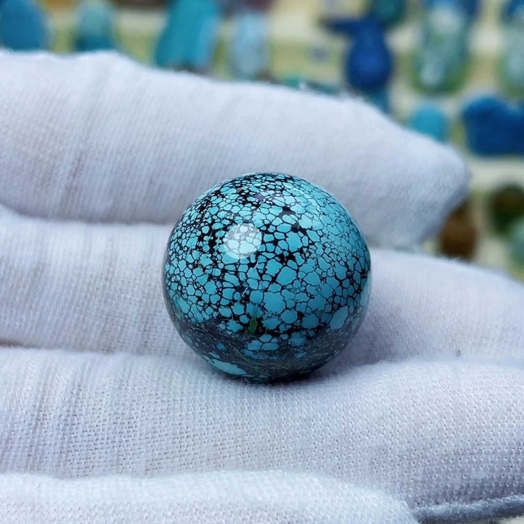 绿松石颈饰未镶嵌