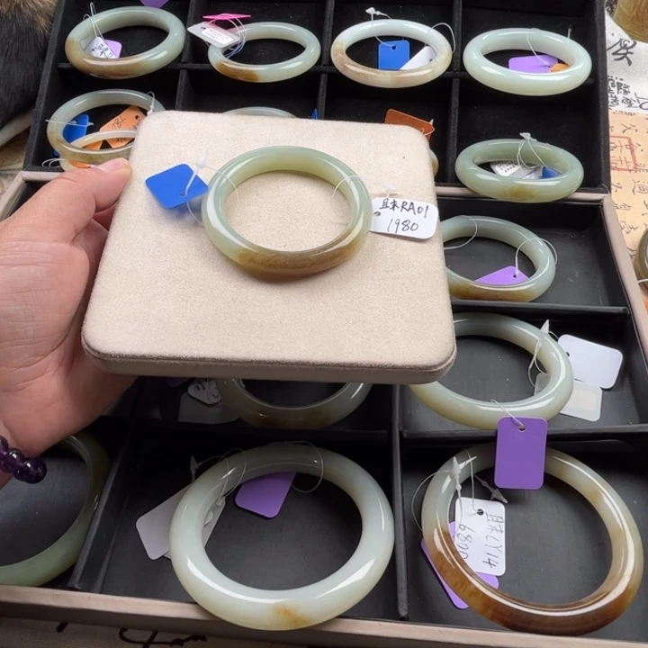 未镶嵌手镯和田玉玲珑美镯53.5