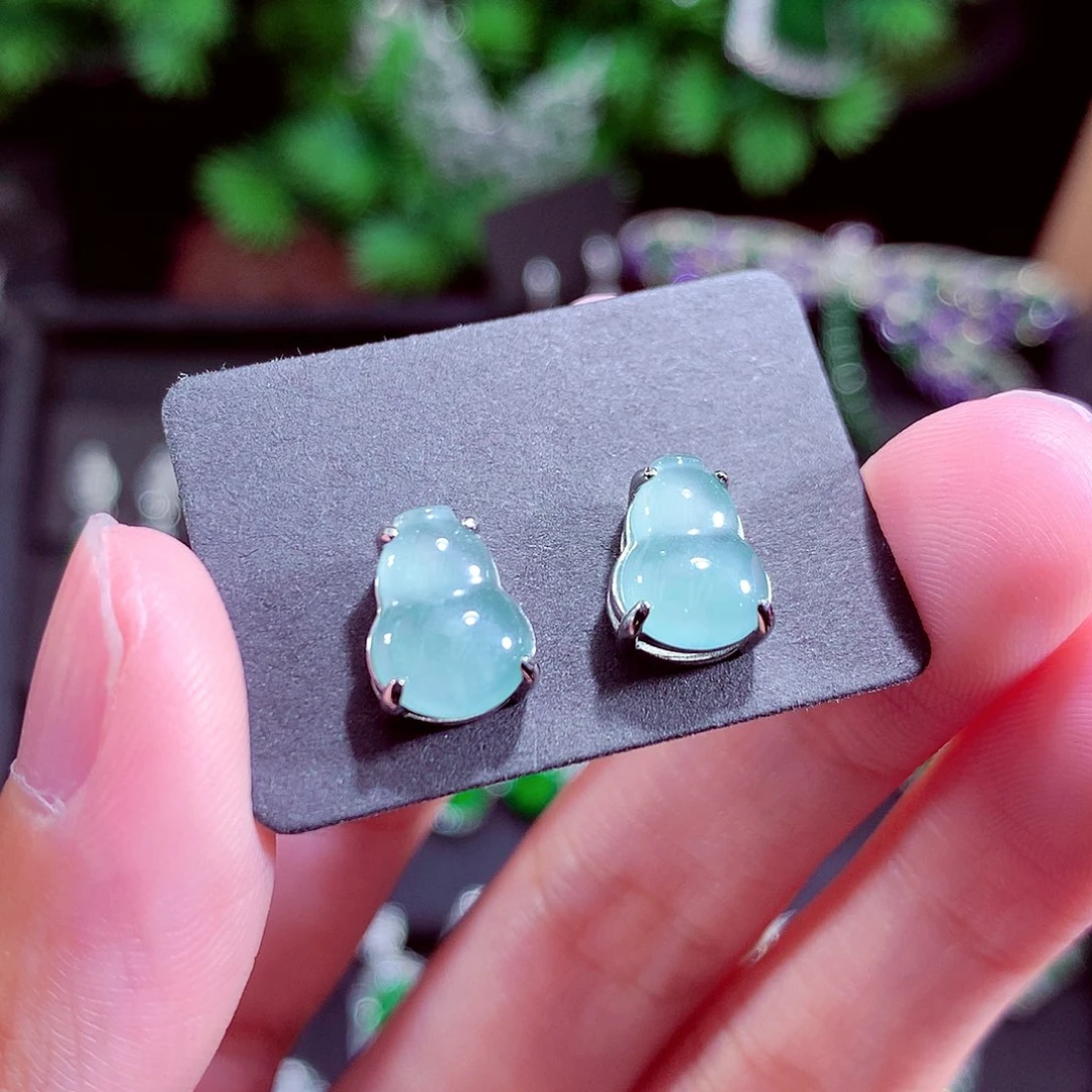 颈饰未镶嵌翡翠天然