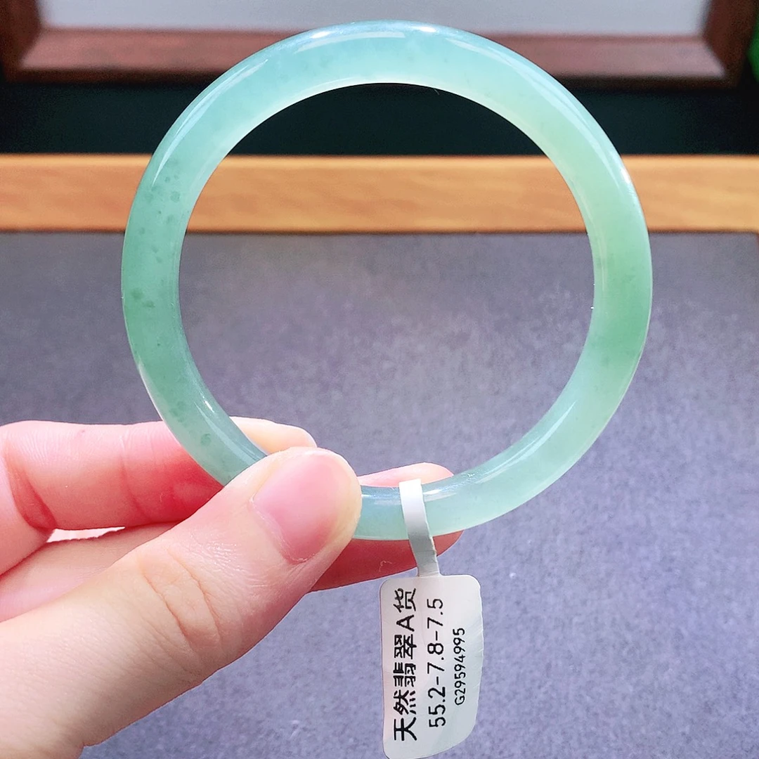 未镶嵌手镯翡翠天然翡翠