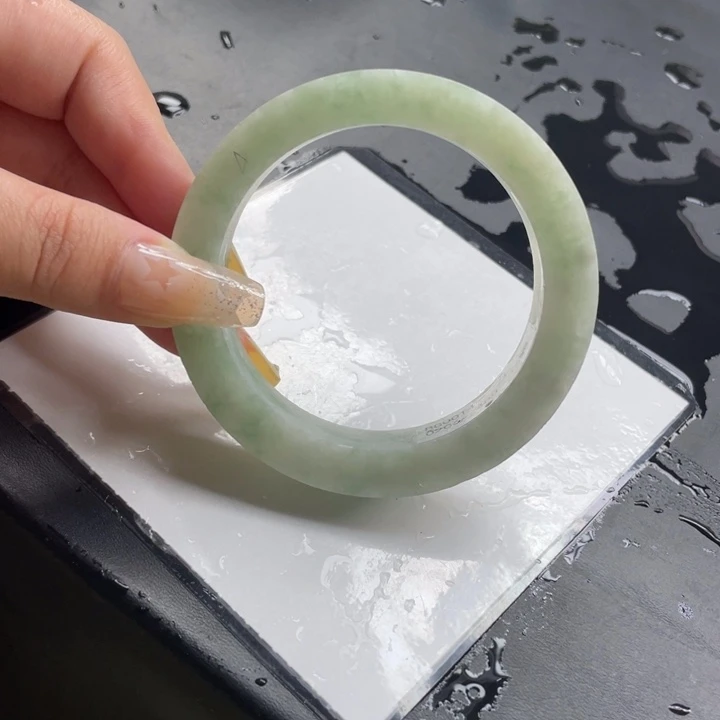 定制翡翠翡翠手镯未镶嵌
